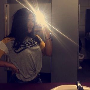 Meet your Posher, Arely